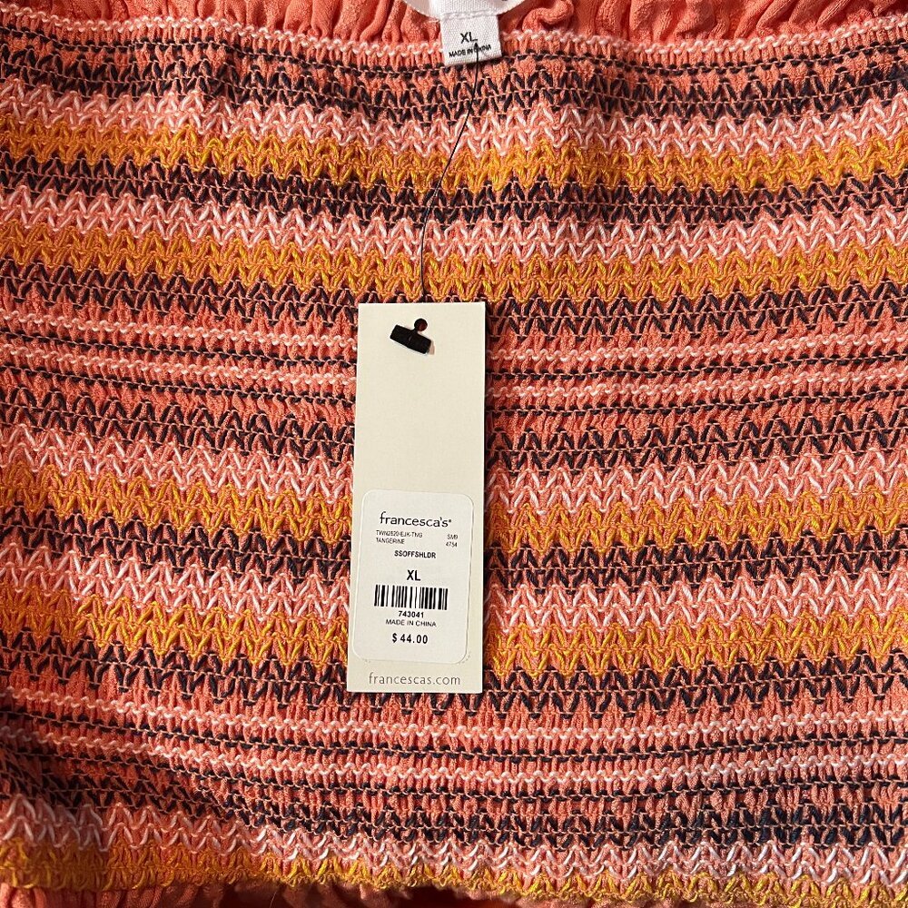 NWT Coco + Jaimeson Francesca's Collection Smocked Off Shoulder Babydoll Top - Picture 2 of 3